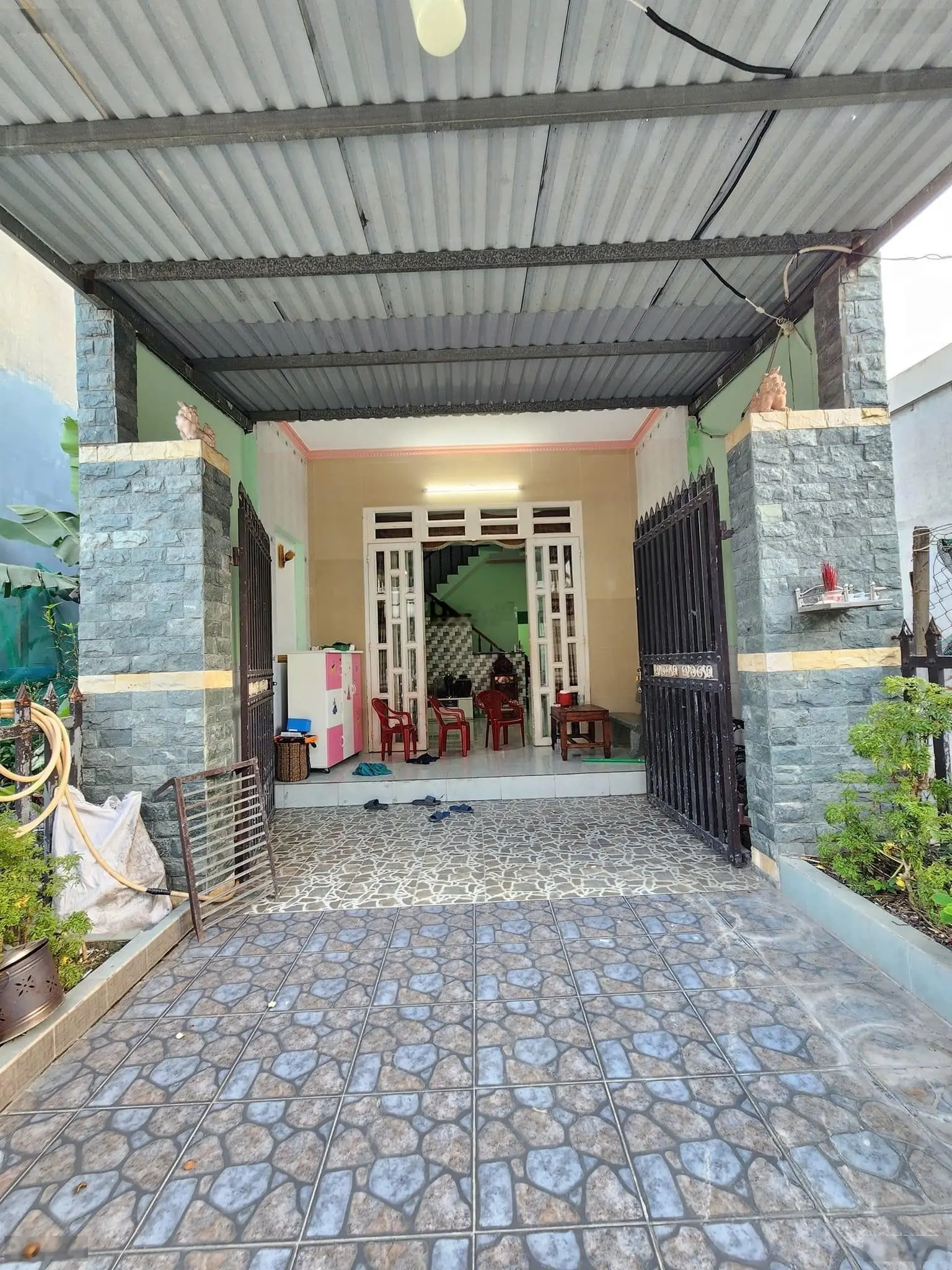 Bán nhà riêng đường 144, bình tân - giá tốt nhất chỉ 800 triệu vnd - dt 90m2