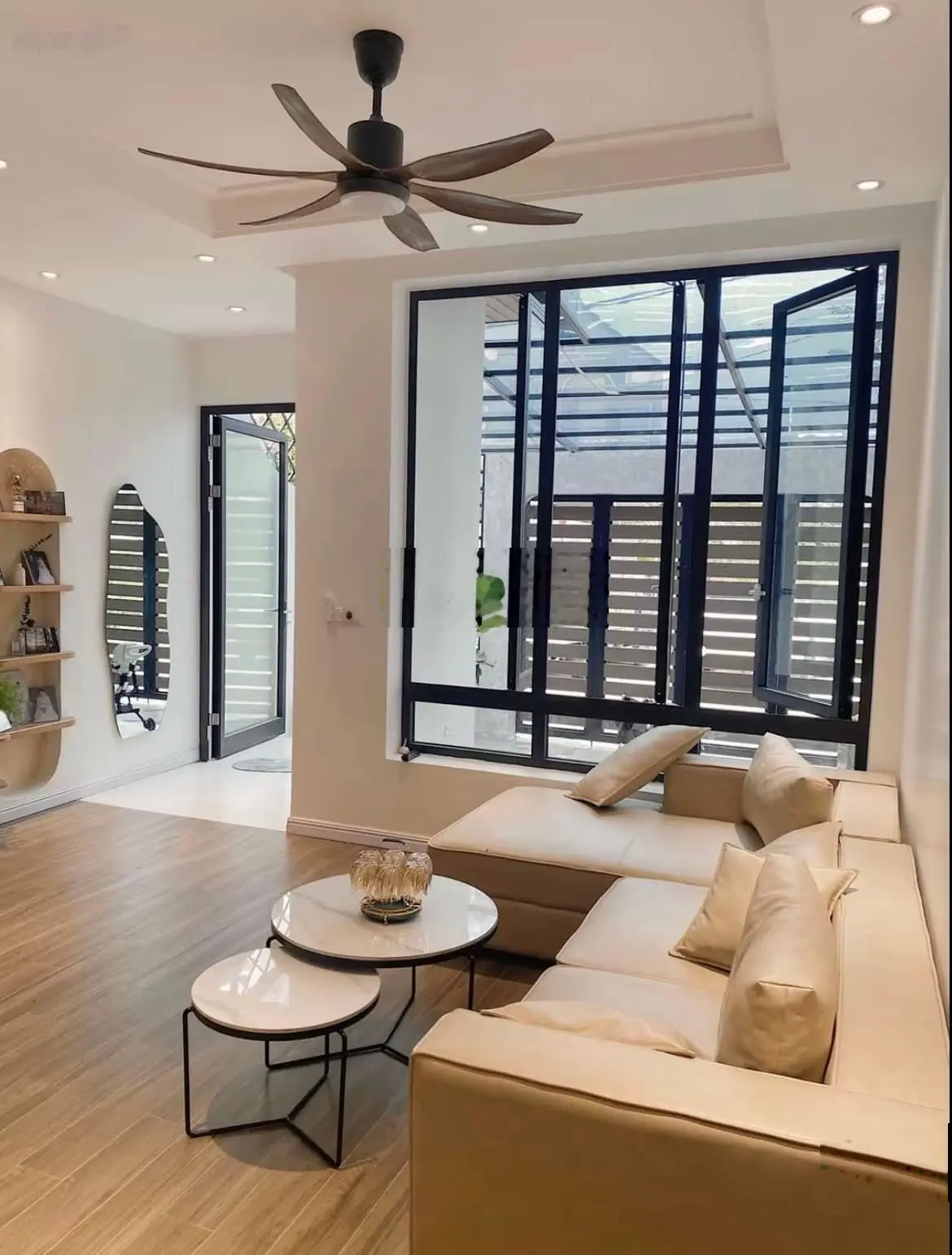 Kẹt tiền bán gấp nhà gần Đ. Tập Đoàn 8 Bình Chánh 80m2 giá chỉ 1,2tỷ 1T 1L 2PN 2WC, SHR