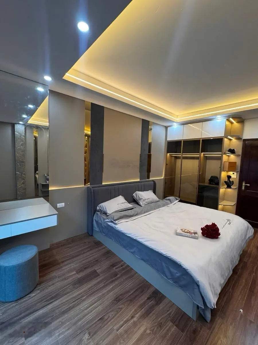 Siêu phẩm! Nhà mới koong - Xuân La - Tây Hồ - tặng full nội thất - 32m2 * 5 tầng - MT 4.3m - 7.8 tỷ