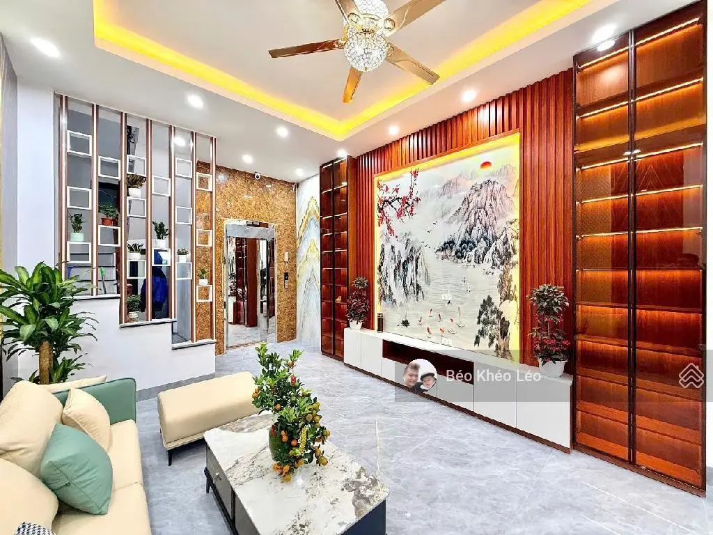 Bán nhà dân - Ngọc Lâm, ngõ thông - ô tô tránh, thang máy 6 tầng 57m2, nhỉnh 10tỷ, LH 0843125777