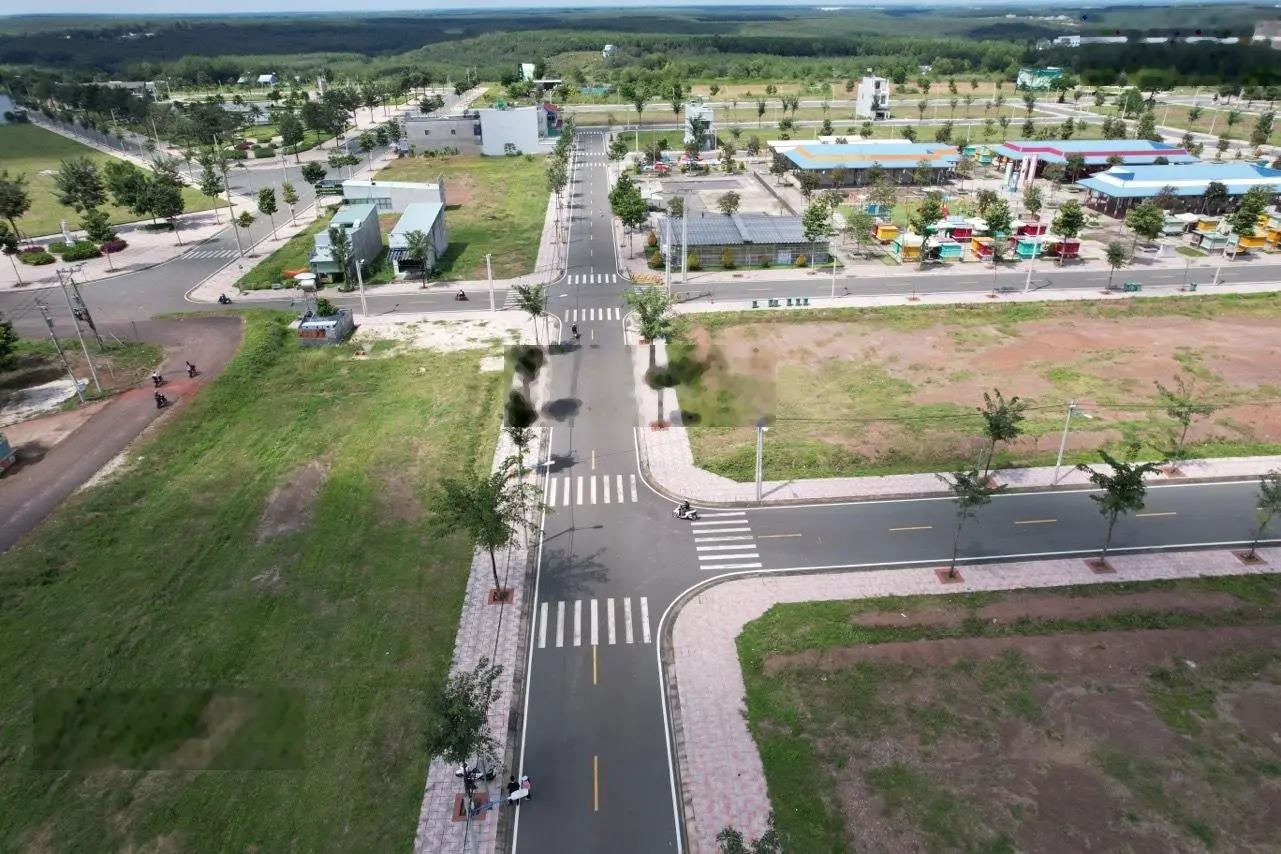 Nền Hiếm Cần Bán 100m2, Cạnh Đường Nhà Nước Sắp Làm, Trụ Sở Công An Phường, CLB Thể Thao