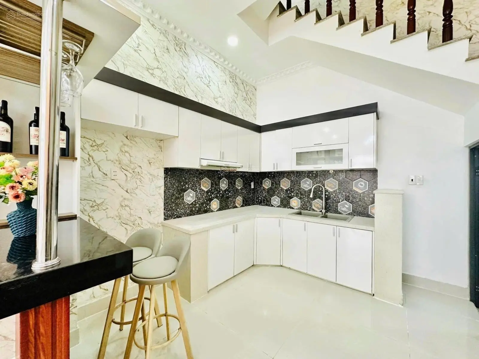 Lên sóng siêu phẩm ở Khuông Việt Tân Phú DT 77.5m2 3PN 4WC có SHR tặng full nội thất