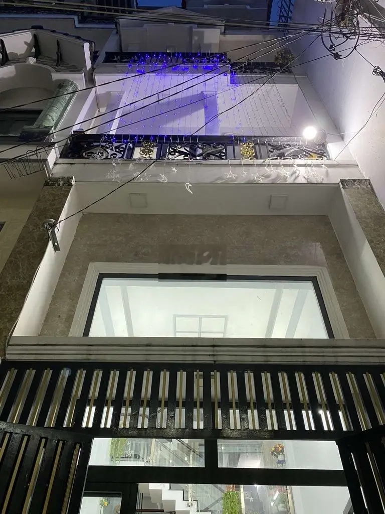 Bán nhà Tân Bình hẻm ô tô vào nhà 52m2 5 tầng