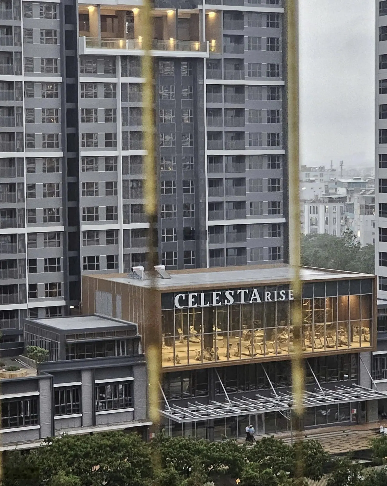 Celesta Rise - Hot Căn 2PN 80m2 view hồ bơi giá 4,160 tỷ. Rổ hàng chuyển nhượng 70 căn.