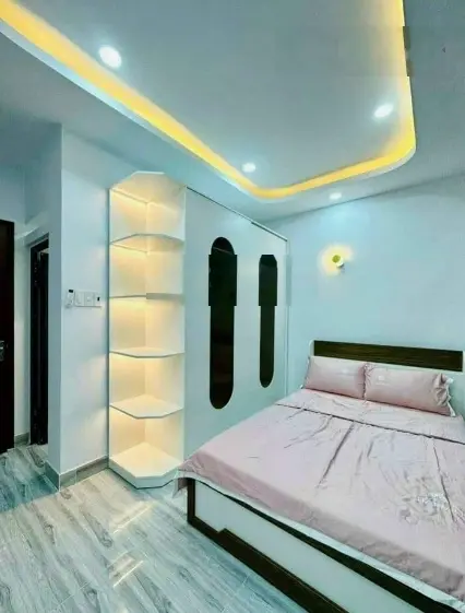 Bán nhà 2 lầu - 3 phòng ngủ - diện tích 30m2