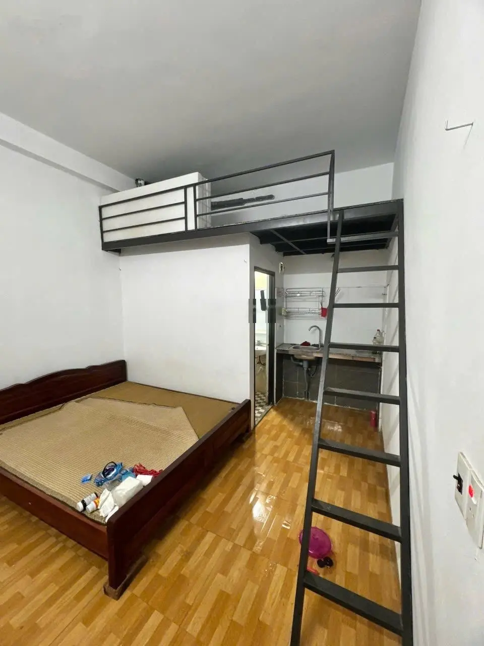 Bán nhà Đại Đồng, Đông Anh, 75m2, sẵn 10p cho thuê, dòng tiền 25tr/tráng, mặt tiền 4.5m, giá đầu tu