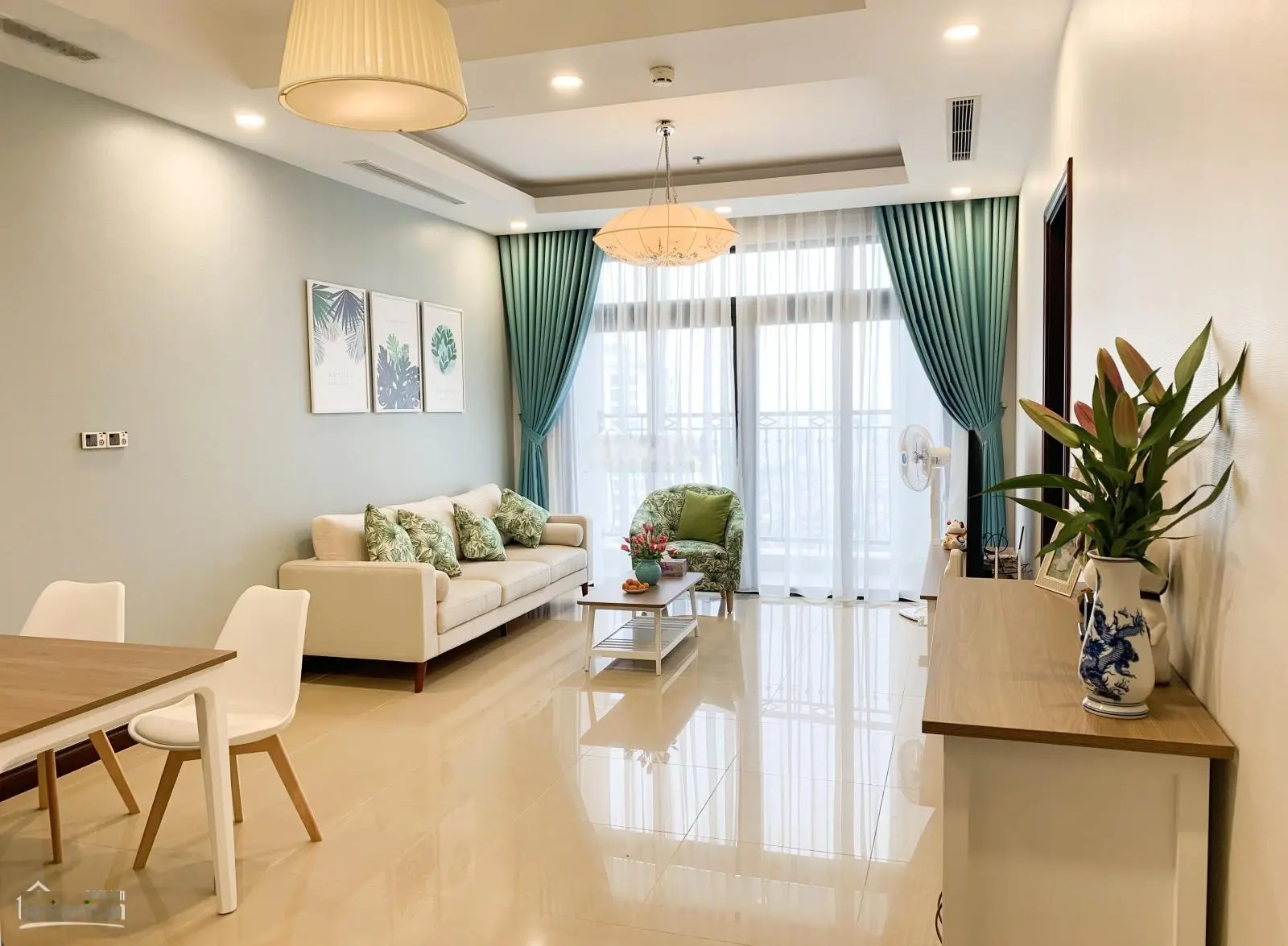 (Mới) bán gấp căn 3 ngủ 2 vệ sinh The Park Home - Cầu Giấy. Giá 8.Xtỷ, DT 120 m2. Nội thất mới đẹp