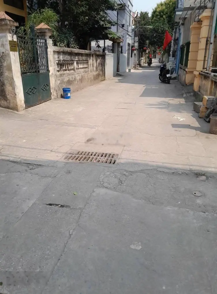 Cần bán biệt thự Yên Mỹ, thành phố ven sông