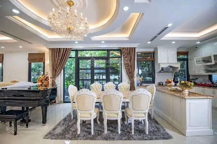 Bán nhà ngõ 261 Trần Quốc Hoàn - Phan Văn Trường, Cầu Giấy 44m2, nhỉnh 12 tỷ 45 chỗ, kinh doanh