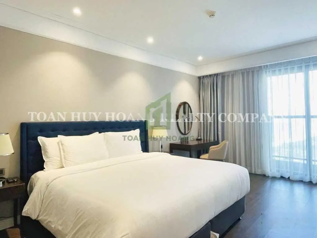 Bán căn hộ 2 phòng ngủ tòa Alphanam Luxury chuẩn 5 sao