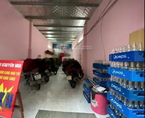 Bán nhà c4 .trâu quỳ/8.8 tỷ/81.5m2/3.5mt/ô tô thông/phố sầm uất