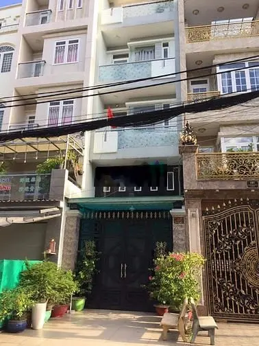 Bán nhà MT đường Lê Tuấn Mậu, P.13, Q.6, nhà 3.5 tấm, 4 x 25m, giá 17