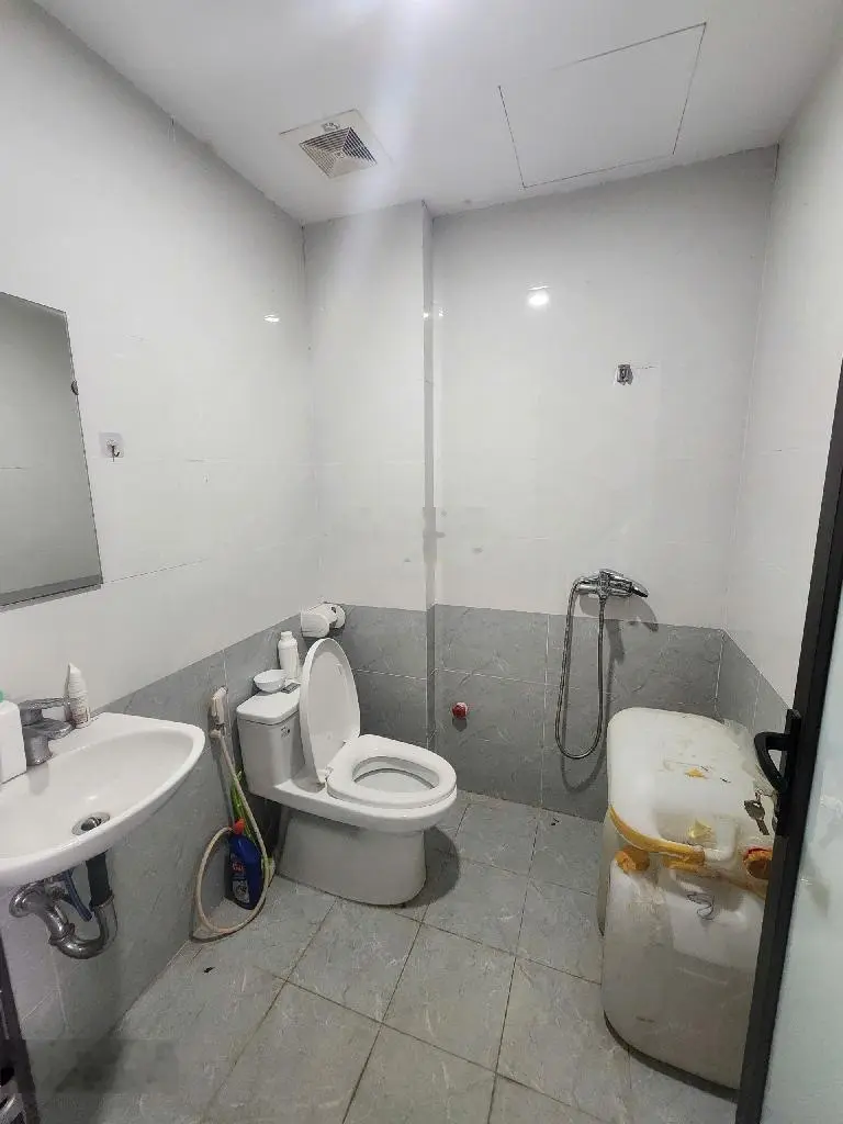 Bán biệt thự đường Nguyễn Xiển - view đẹp chính chủ - 80m2, 24 tỷ VND