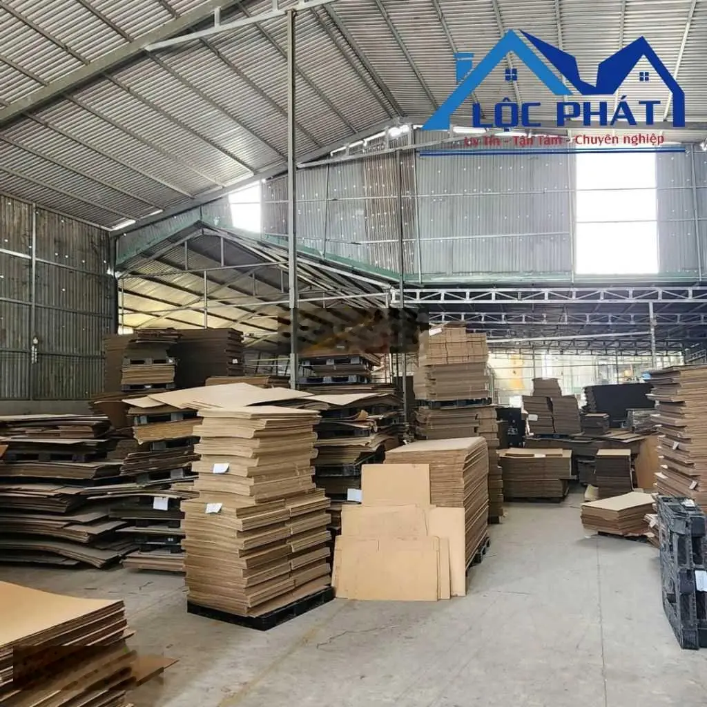 Bán xưởng sản xuất bao bì tại Thuận An Bình Dương diện tích 2670m2 giá chỉ 34 tỷ