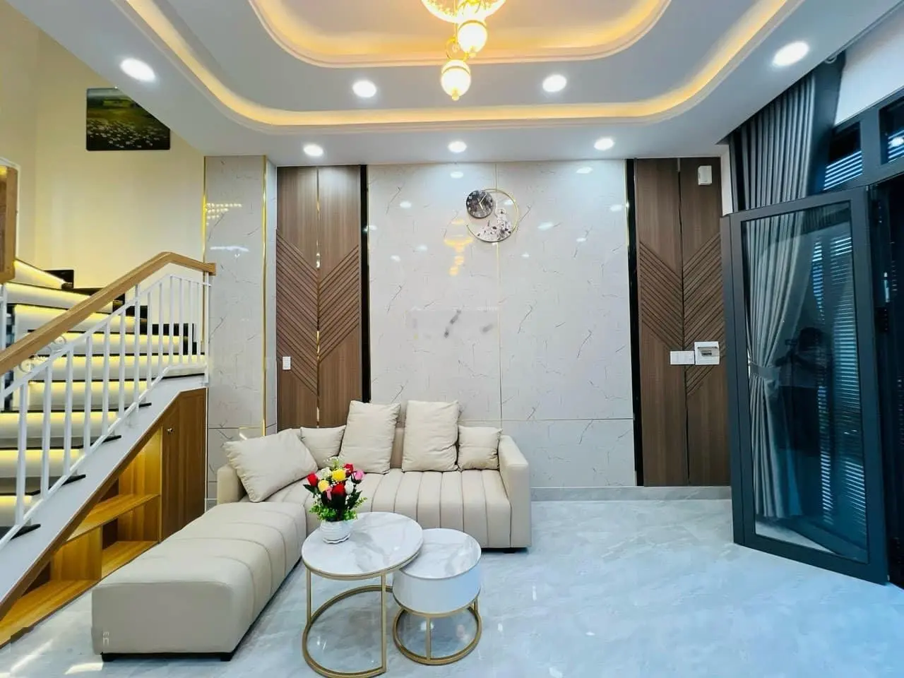Bán gấp nhà 441/xx Nguyễn đình Chiểu , Phường 5, Quận 3,56m2/2 tỷ 850tr ,Hẻm xe hơi ,sổ hồng riêng