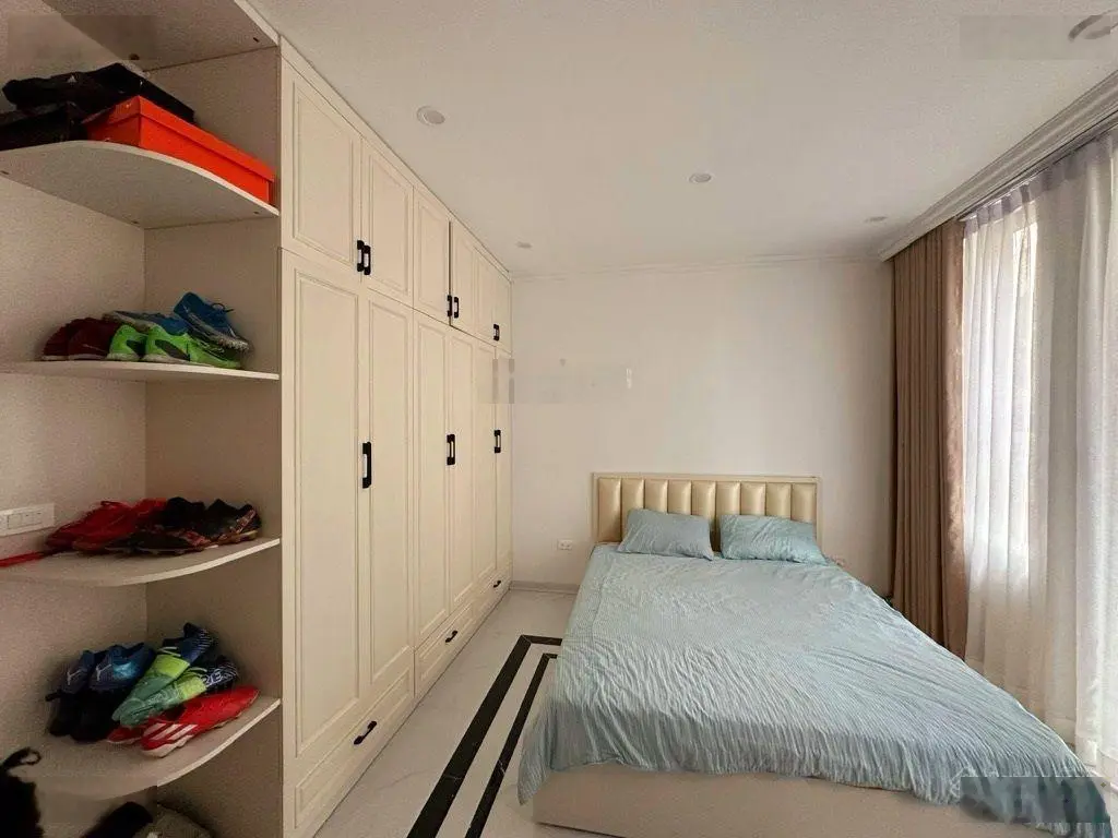 Nhà biệt thự sân vườn khu phân lô phố Vọng, Đại La, 90 m2 chỉ 25 tỷ