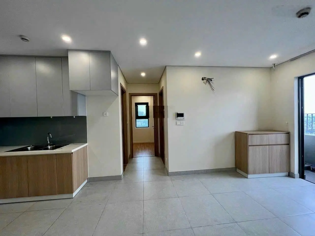 Căn Góc Hoa Hậu View Quận 1 - 60m2 - 2 Phòng 1 Wc - Ban Công Thoáng Mát - Giá 3,5 Tỷ TL