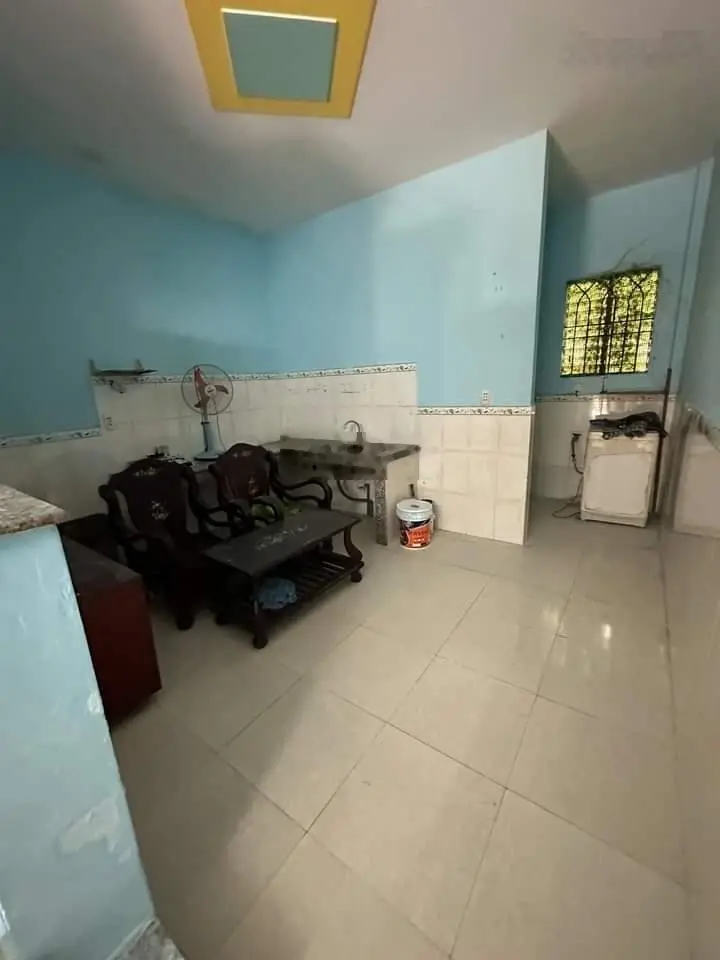Bán căn nhà Nguyễn Viết Xuân, An Bình Dĩ An Bình Dương 60m2 sổ sẵn