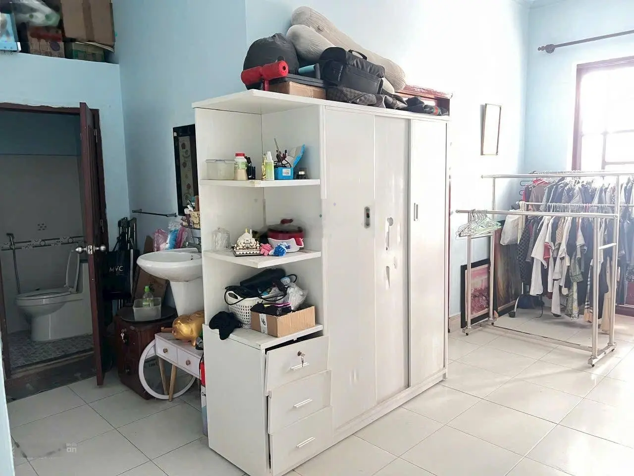 Mặt tiền Phạm văn Đồng - Linh tây. + Ngang 5.8m. + Diện tích sử dụng 81m2.