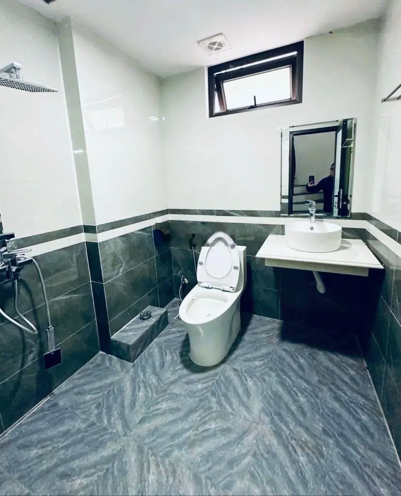 Bán nhà Hoàng Mai, ngõ to như phố, cách 1 nhà ra ô tô tránh, diện tích sử dụng tới 60m2 - 5,14 tỷ