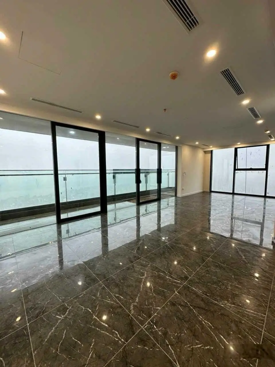 Tổng hợp quỹ căn hộ bán Sunshine Golden River Ciputra Phú Thượng Tây Hồ giá tốt nhất tháng 8/2024