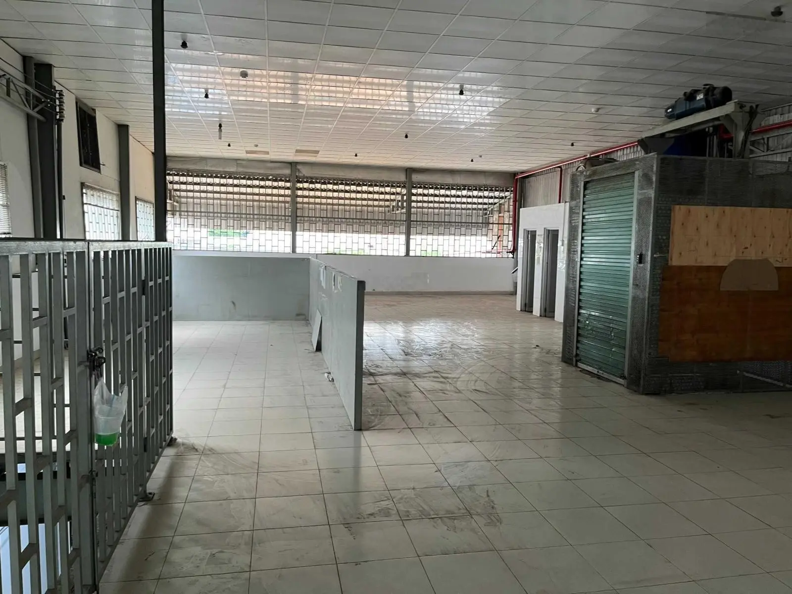 Chính chủ cần bán gấp nhà xưởng hẻm 879 Hương Lộ 2