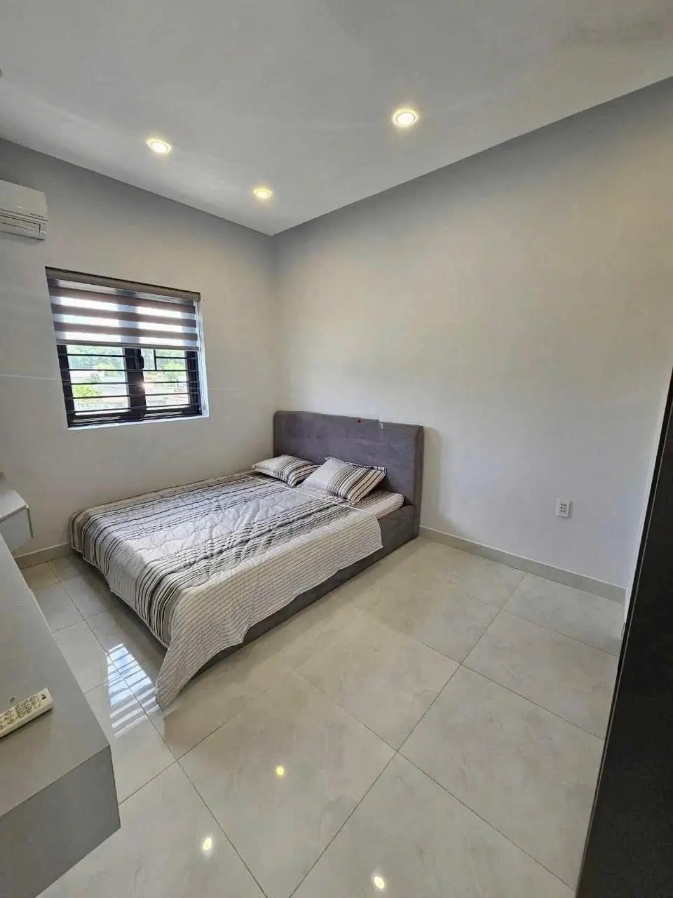 Nhà phường Tân Bình thành Phố Dĩ An Chính Chủ bán Gấp Giá 1Ty100/115M2 Ngay Chợ Đêm Dĩ An SHR