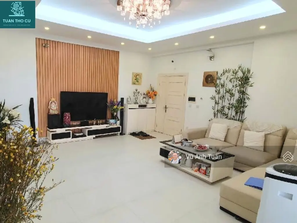 Căn hộ góc đẹp Thăng Long Garden, full nội thất sang, 3PN thoáng, 120m2, 8.3 tỷ