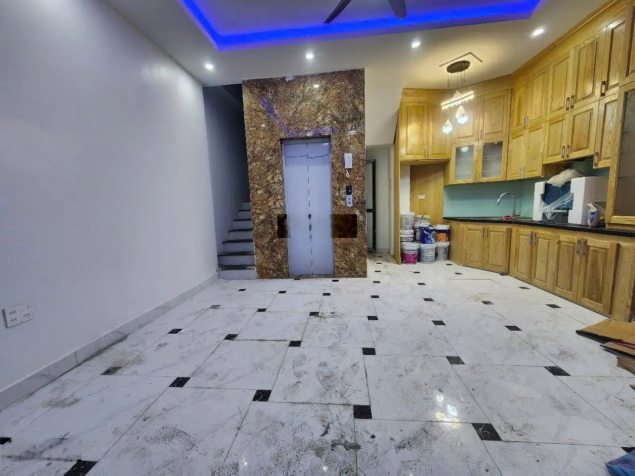 Bán nhà Vạn Phúc, Hà Đông 5 tầng thang máy ô tô tránh đỗ gần nhà DT32m2 giá chỉ hơn 7 tỷ