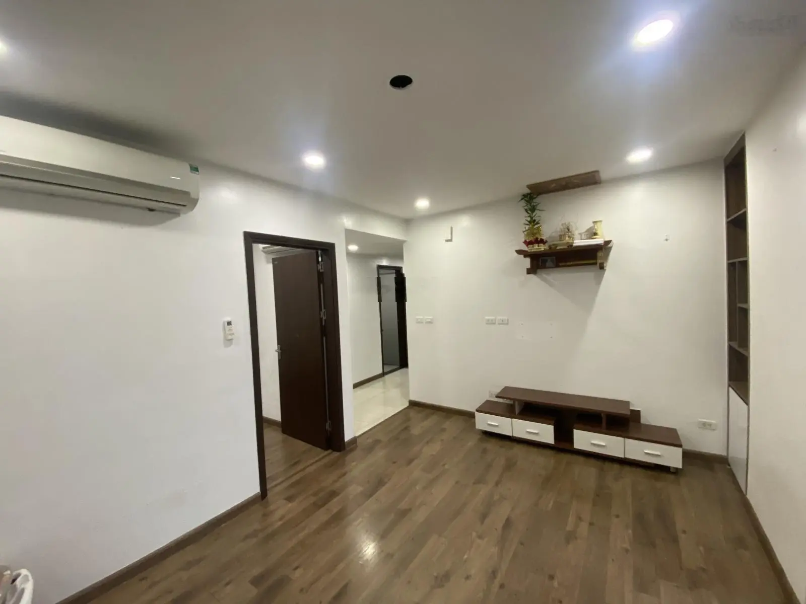 Bán gấp căn 2N1WC Hateco Xuân Phương 62m2 có đồ sổ đỏ sang tên công chứng ngay