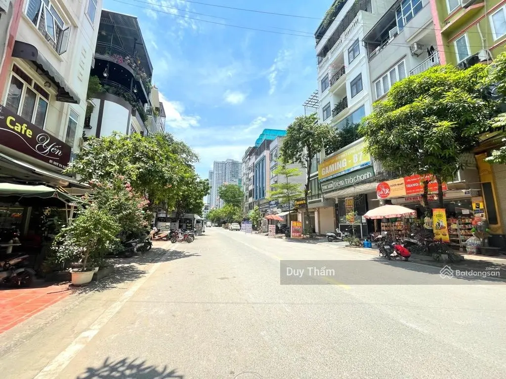 Bán nhà phân lô | thang máy | ô tô đỗ cửa | vỉa hè rộng | nhà tự xây chắc chắn