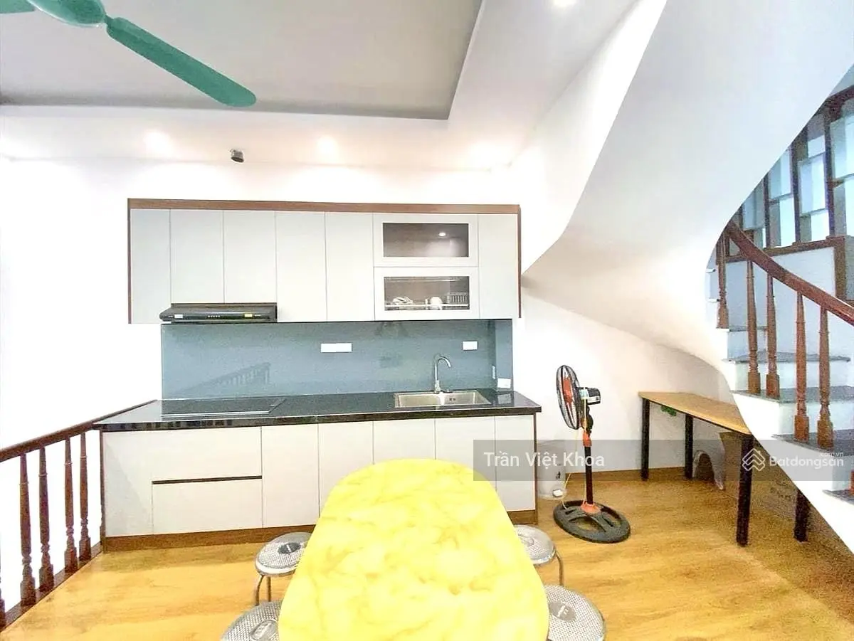 Bán nhà đẹp 5 tầng 40m2 - ô tô tránh - Nghĩa Lộ, Yên Nghĩa Kinh doanh tốt - Giá 7.1 tỷ