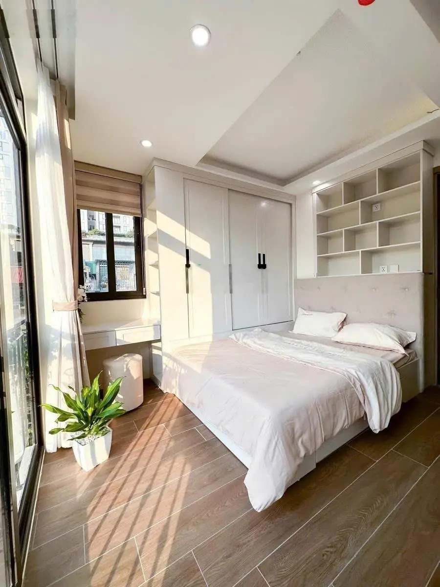 Bán CHDV phố Liễu Giai - Ba Đình. 110m2 x7 tầng Mt 5,5m giá 56,8 tỷ. Dòng tiền 150tr/tháng,cực hiếm