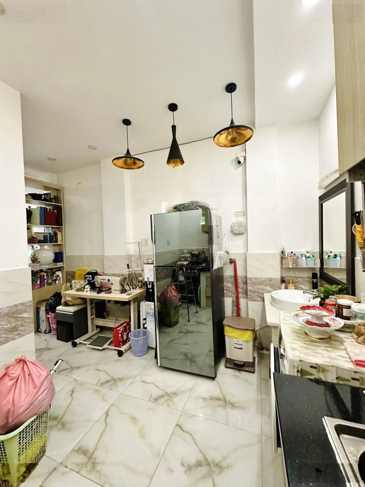 Bán nhà trên đường Bùi Đình Tuý, phường 12, Bình Thạnh