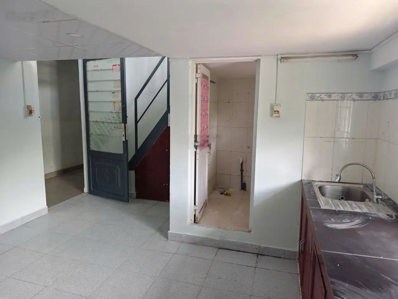 Nhà ở xã hội Becamex Hòa Lợi, lầu 2 sổ hồng 100 triệu . còn 305 triệu góp 15 năm. Sài Gòn mua được