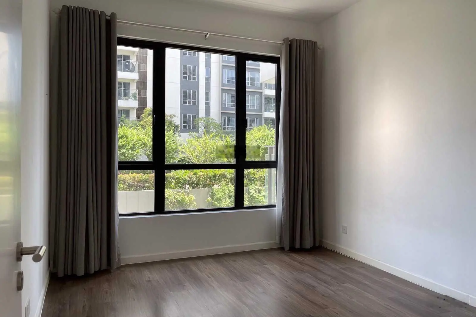 Bán gấp căn góc 3PN Estella Heights - Sẵn khách thuê sinh lời mỗi tháng - LH 0898 303 *** Mr. Trung