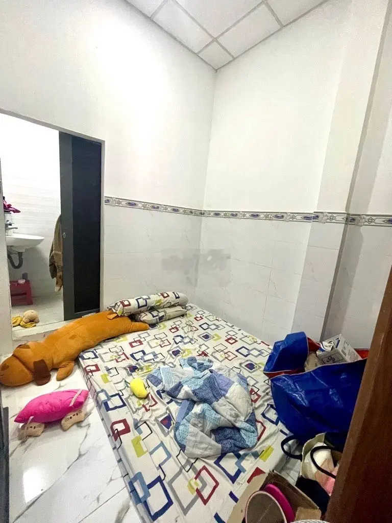 BÁN NHÀ MT TÂN PHÚ, DT 4.6 x 9.2m -ĐƯỜNG LÊ LỘ, NHỈNH 5 TỶ