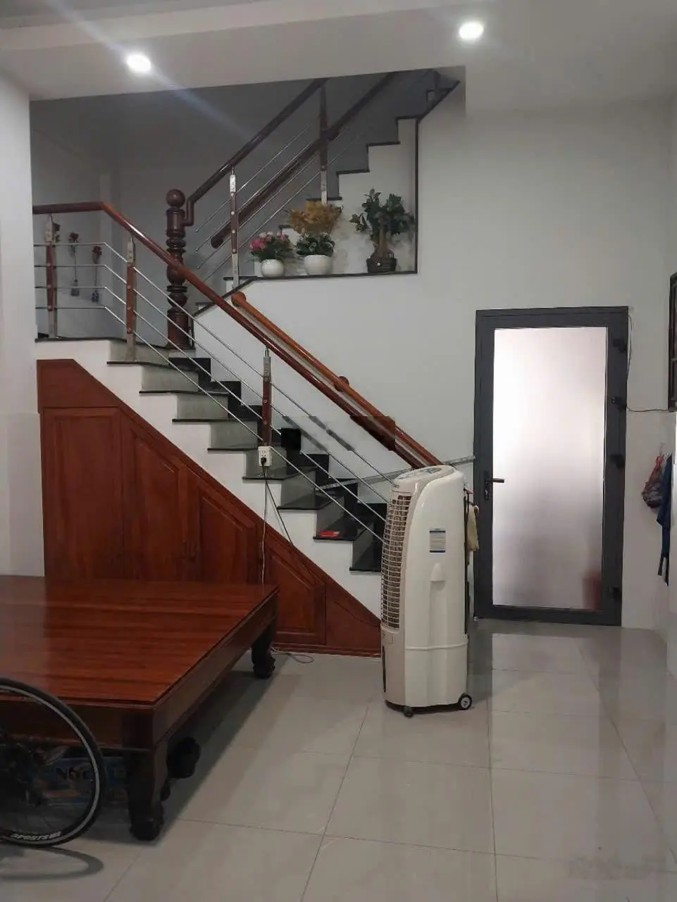 Quận 7, Bán nhà mặt tiền Lâm Văn Bền, 25 tỷ, 86m2, 6PN, 6WC, pháp lý đầy đủ.