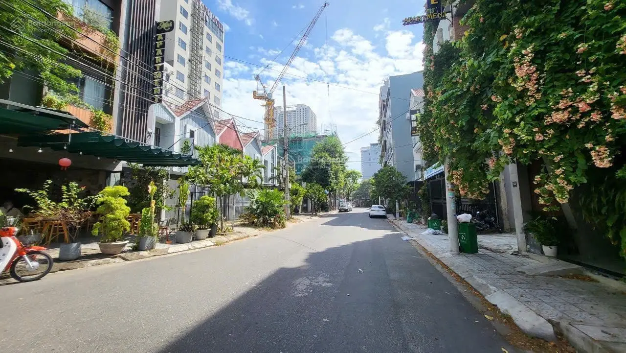 Bán nhà đẹp 3,5 tầng sát biển đường 5m5 khu phố Tây An Thượng, gần Hoàng Kế Viêm, Ngũ Hành Sơn