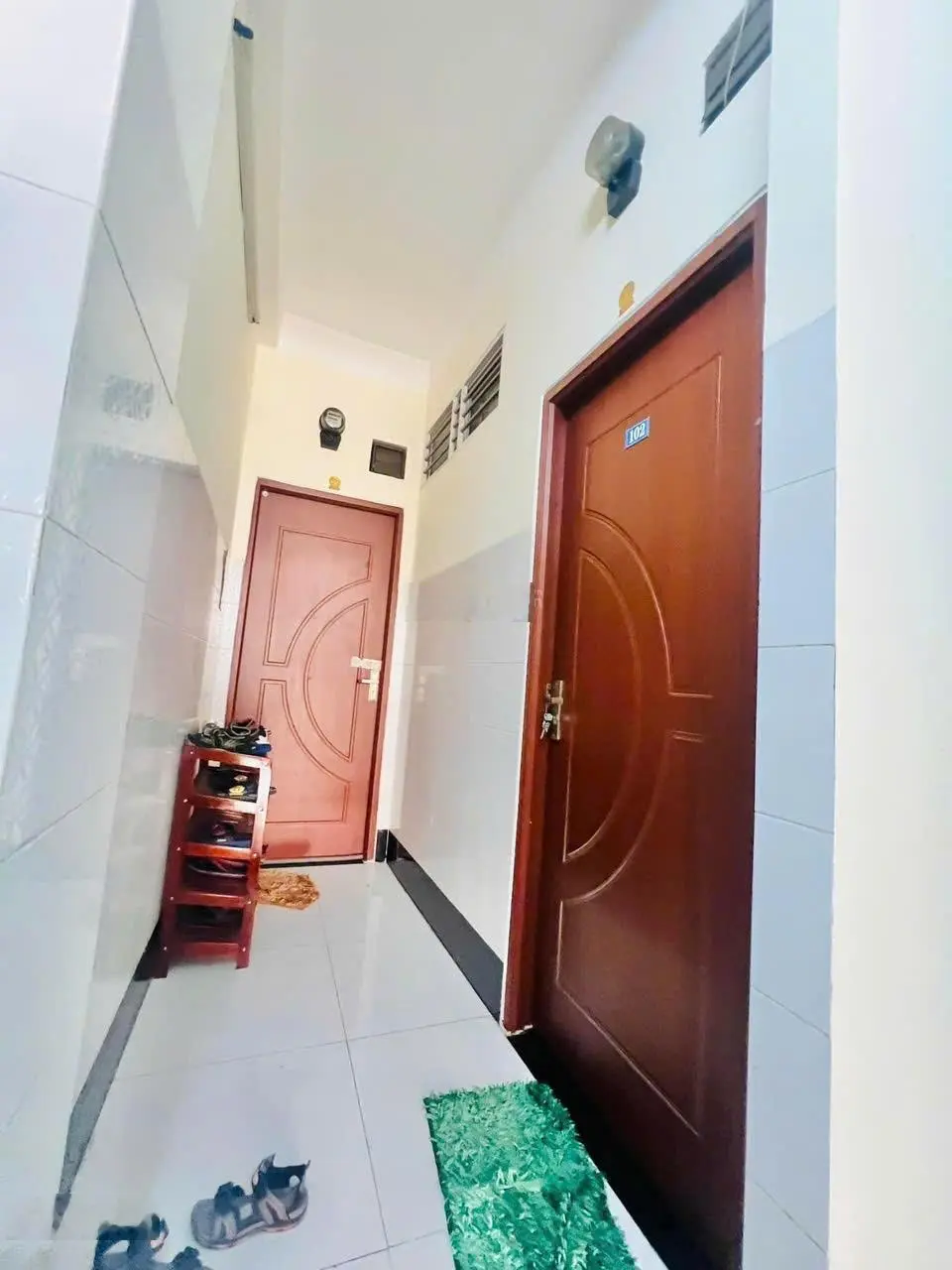Gấp bán hạ chào nhà hẻm 6m đường Khuông Việt Quận Tân Phú 4 tầng 10PN 10WC 115m2 hơn 10 tỷ TL