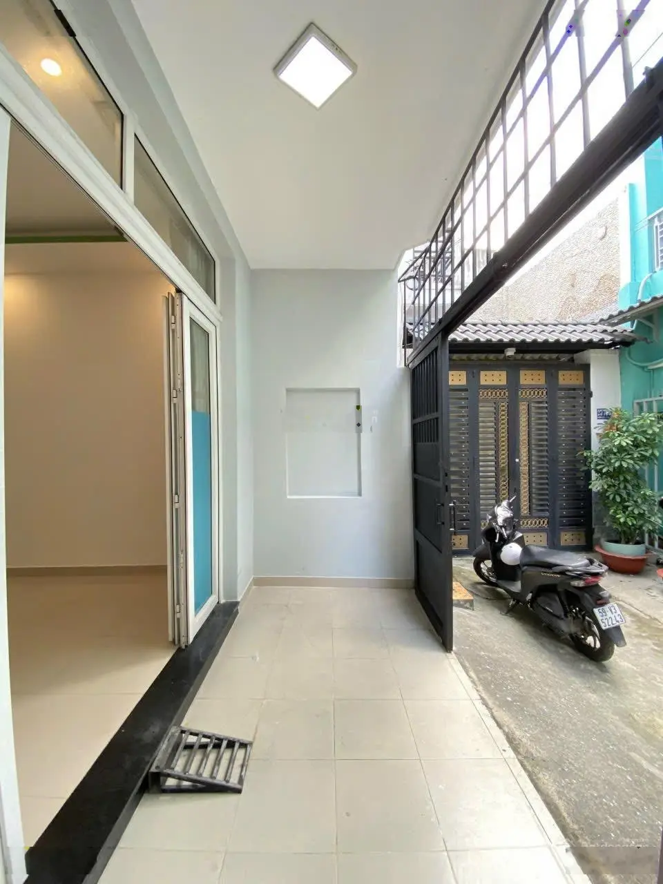 Nhà diện tích lớn- nhà mới ở ngay-dt 62m chủ ngộp giảm xâu 4,7tỷ