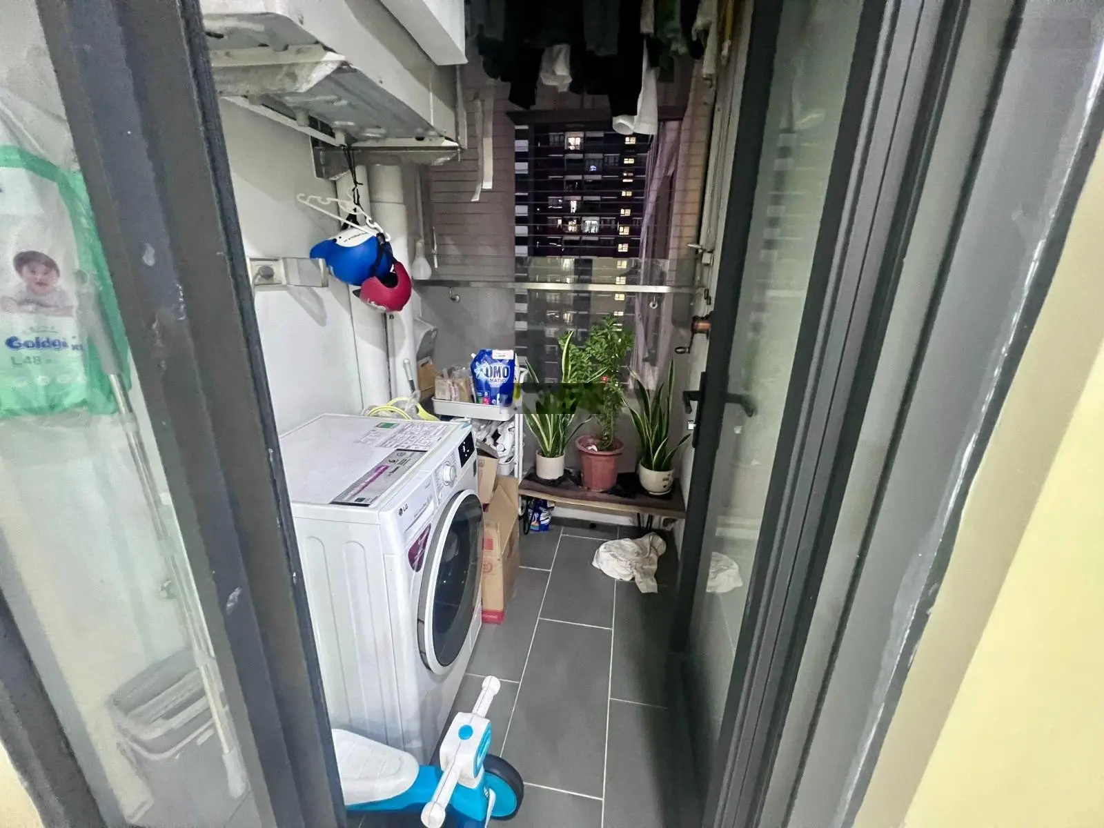 Chính chủ bán căn hộ tại Hà Nội Center Point đơn nguyên 2, diện tích 85m2 (3PN -2WC), full nội thất
