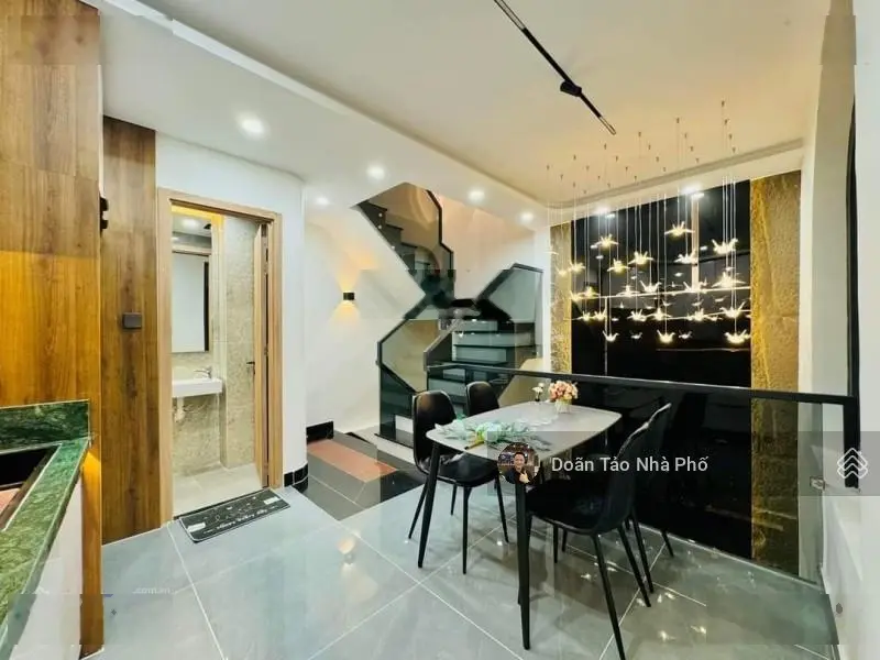 Căn góc cực hiếm hẻm ôtô ngay phố ẩm thực Phan Xích Long,Phú Nhuận Ngang 6m chỉ nhỉnh 8 tỷ siêu đẹp