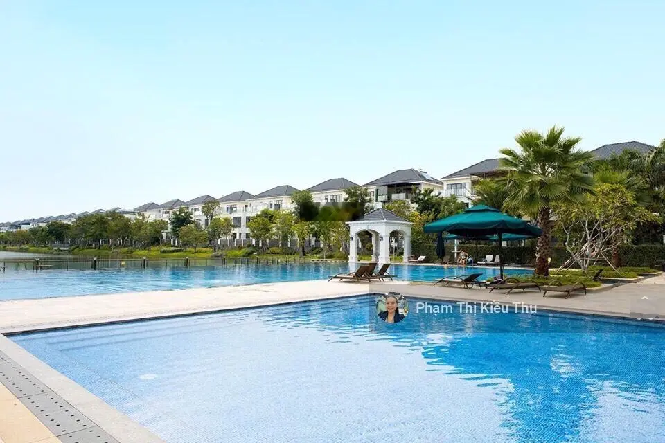 Bán gấp Shophouse mặt tiền đường song hành dt 5x20m 1 trệt 1 lửng 3 lầu giá 26 tỷ Lh 0902872670
