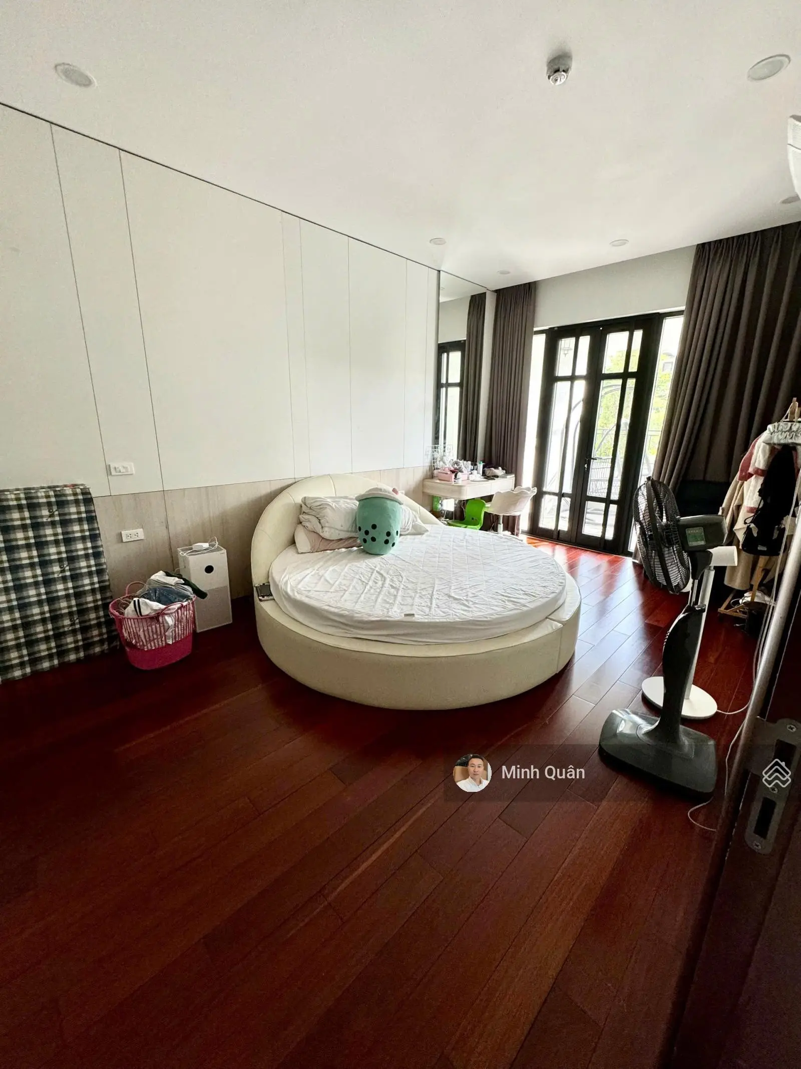 Bán biệt thự 210m2, diện tích sử dụng 458m2. Thuộc khu nhà giàu Vista Lago, gần Vin Tây Mỗ