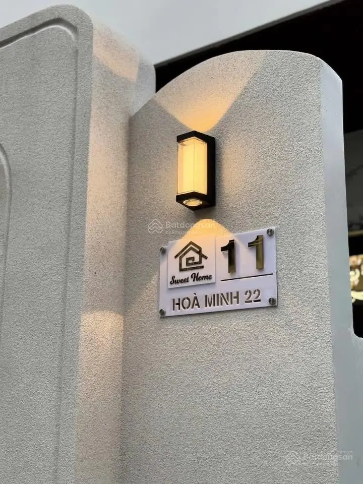 Bán nhà đẹp vừa hoàn thiện xong MT Hoà Minh 22