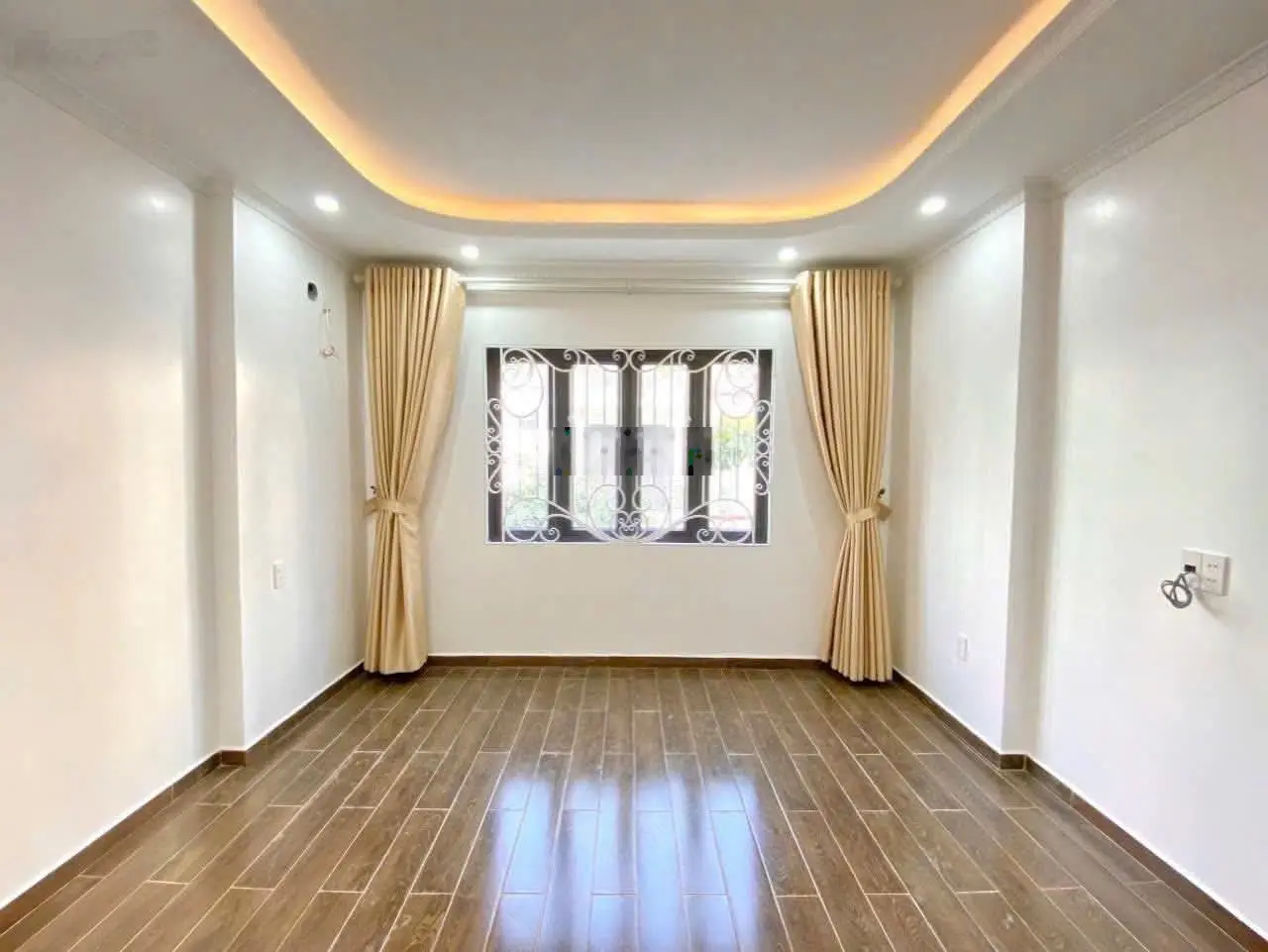 Bán nhà 4 tầng tuyến 3 Trại Lẻ, Lê Chân, Hải Phòng. Diện tích 90m2 ngang 4.5m cực đẹp