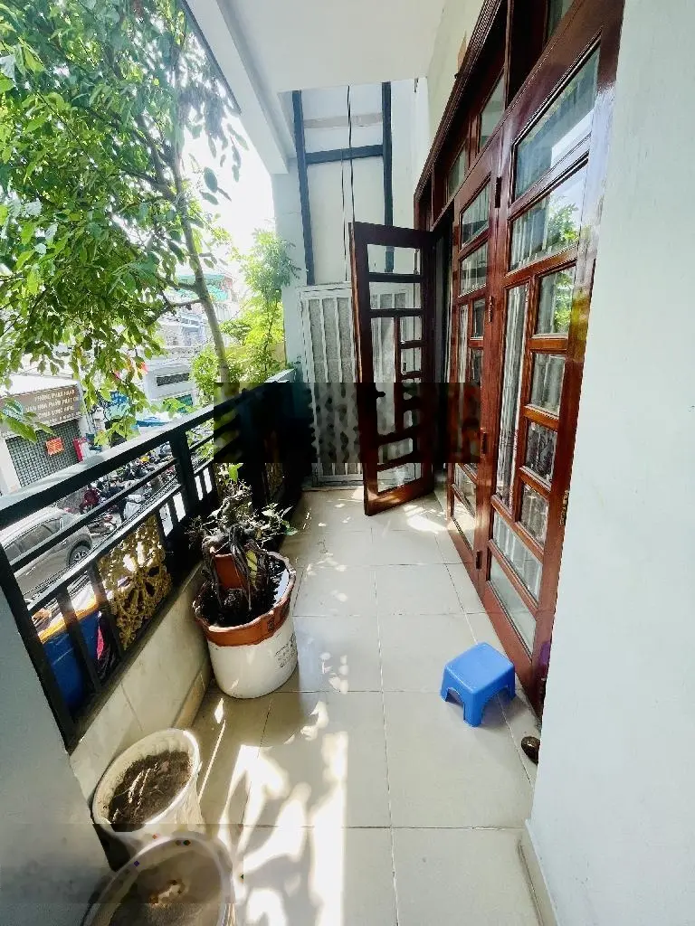 *Xe Hơi Thông* [5,6 x 14 - 5 tầng] Lạc Long Quân