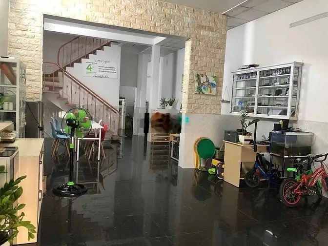 Bán nhà Gần 200m² Song Hành Hóc Môn nhỉnh 4 tỷ