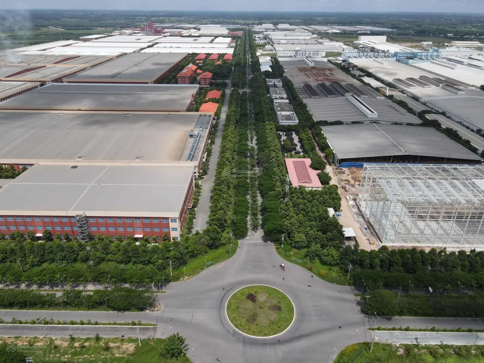 Chuyển nhượng gấp nhà đất 1 trệt 1 lầu 99,2m2 bao sang tên ngay Ql22A - KCN Phước Đông giá 1tỷ6
